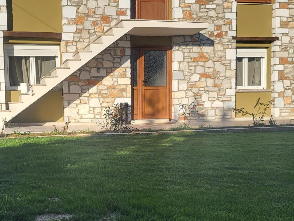 Rock House Apartment